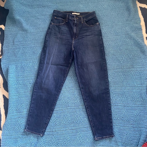 High rise mom jeans - Picture 1 of 7